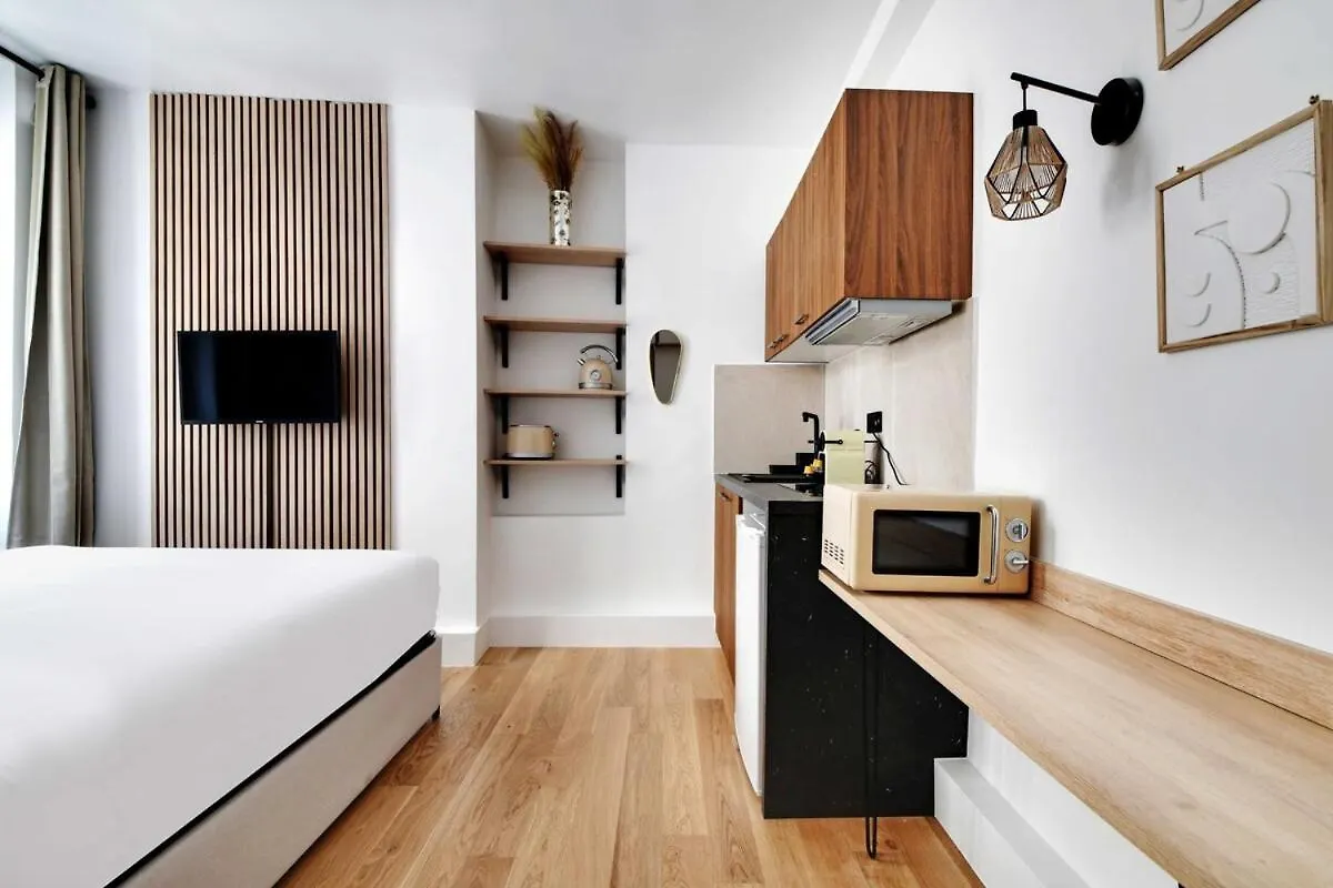 Studio-Suite 4 Stars, 15M From Eiffel, Refined 파리 아파트